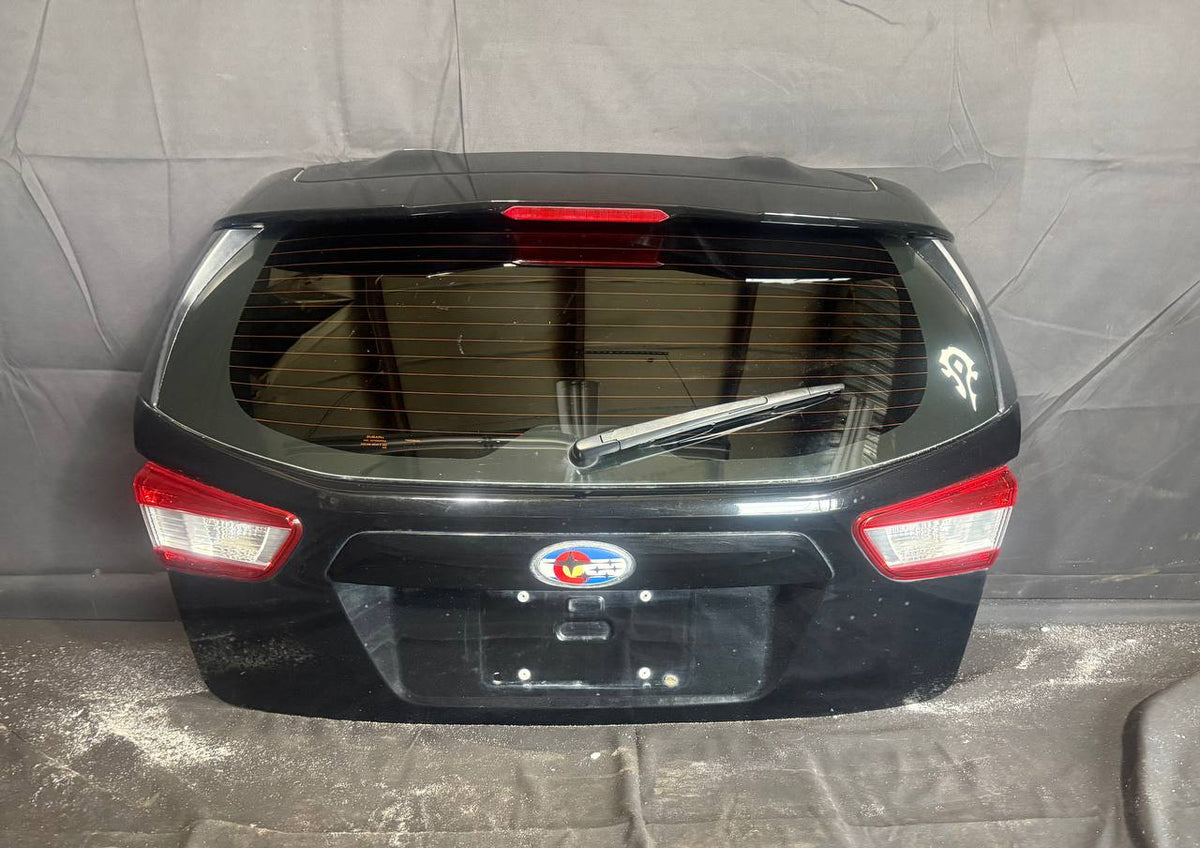 Trunk Impreza 2017