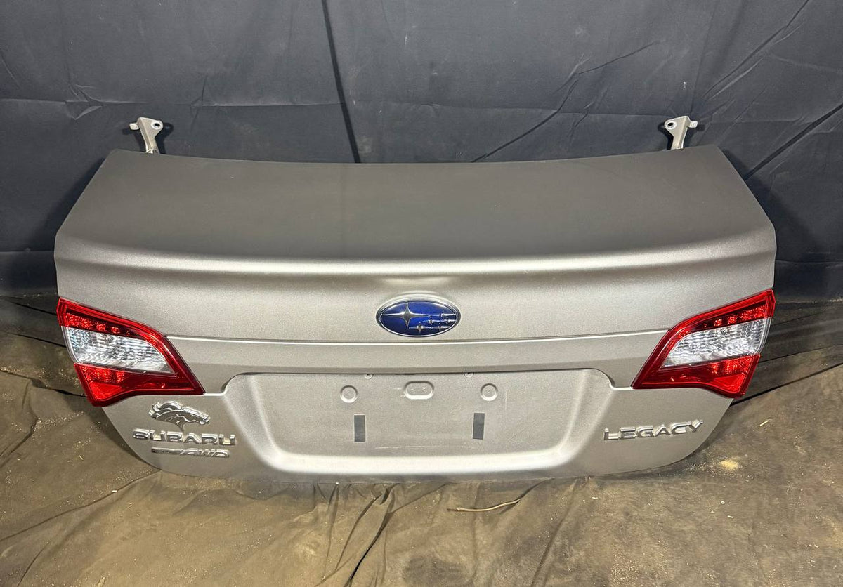 Trunk Subaru legacy 2015-2019